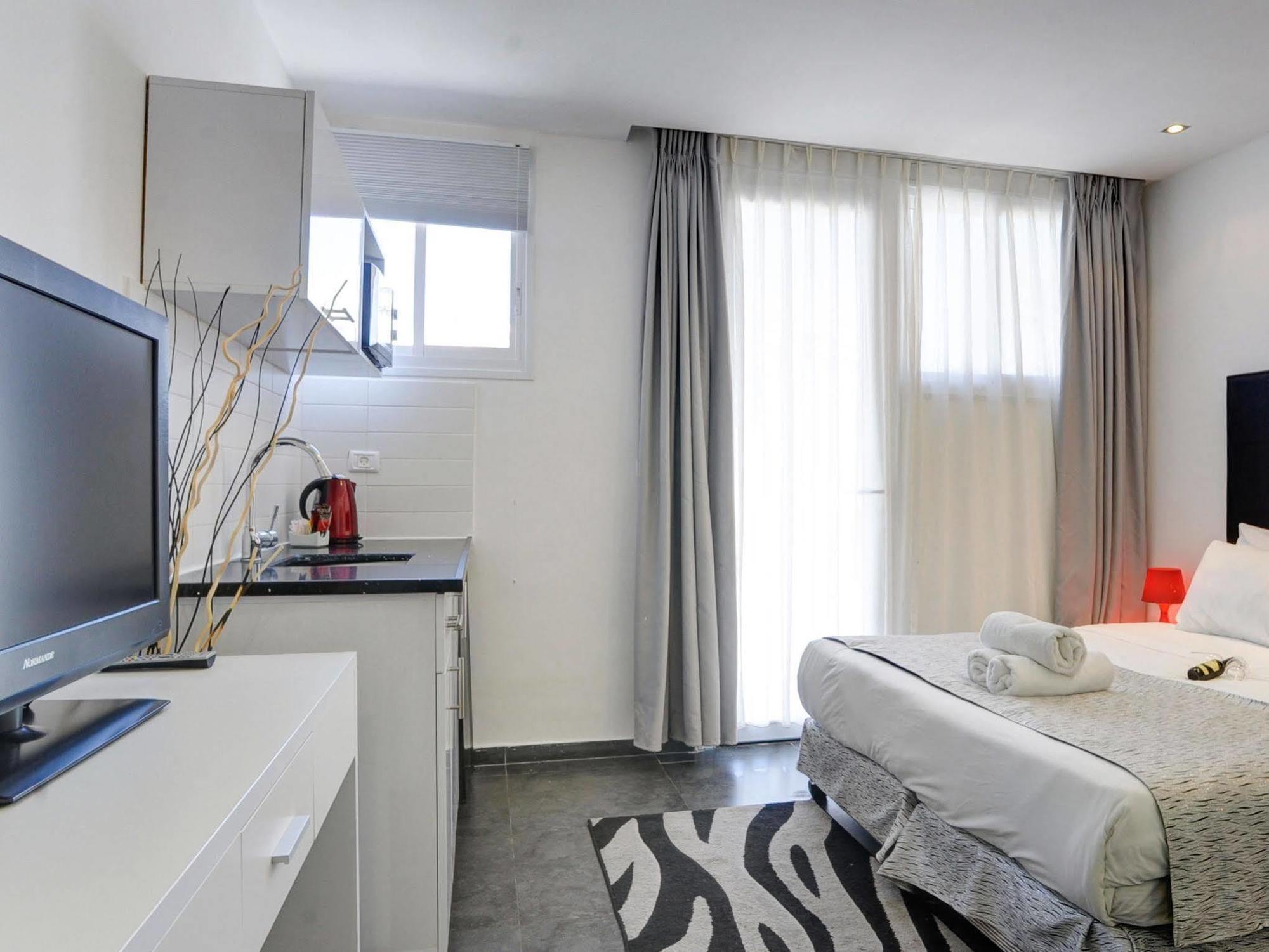 Residence Suites By Raphael Hotels Tel Aviv Eksteriør bilde